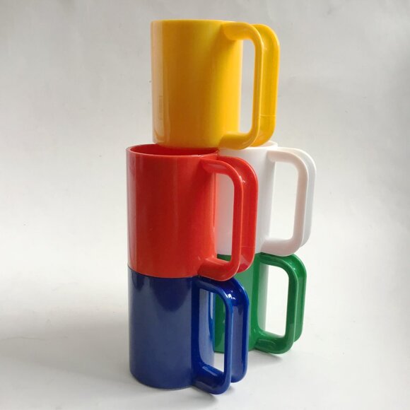 Mid-Century Space Age Ingrid Chicago Multicolor Stacking Picnic Cups Set of 5 - Picture 1 of 15